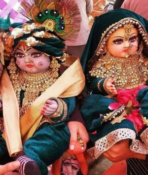 દર્શન આપો ગિરધારી 