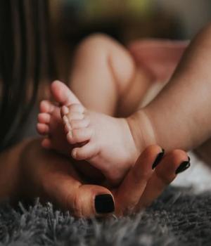 आई होण्याचे श्रेय