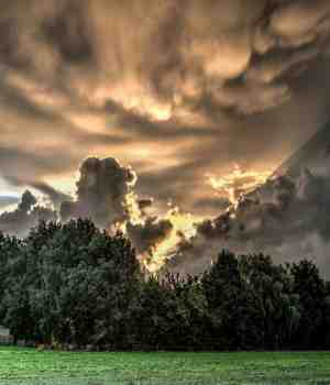 কাঁচের পাহাড়